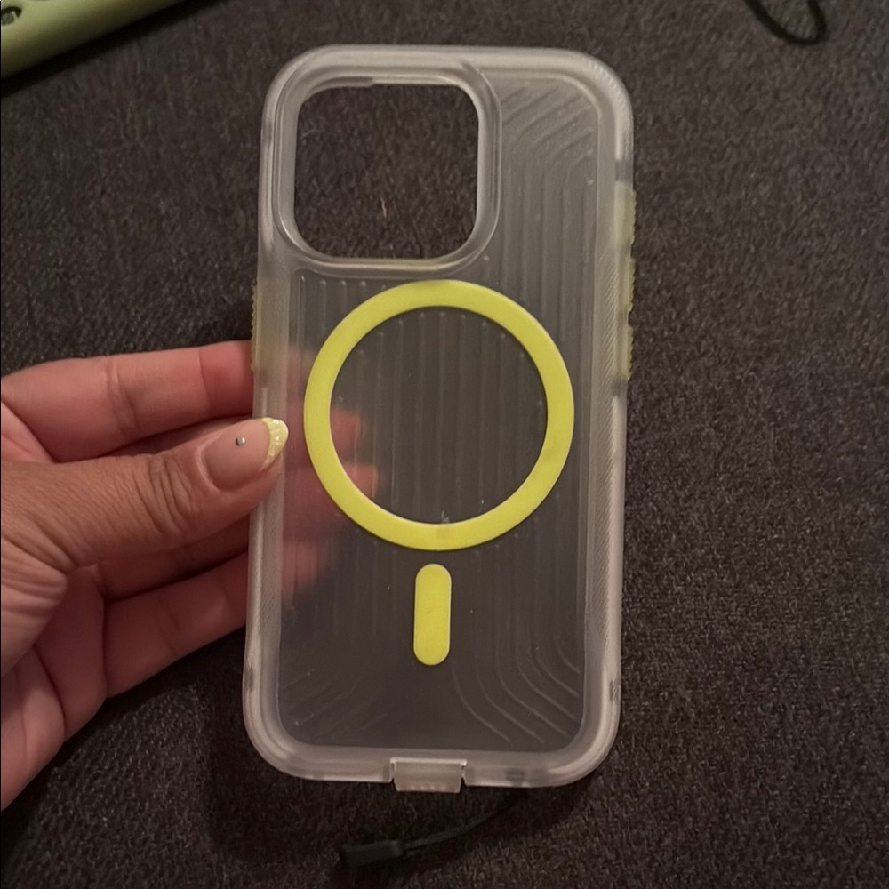 Tech21 15 Pro Case